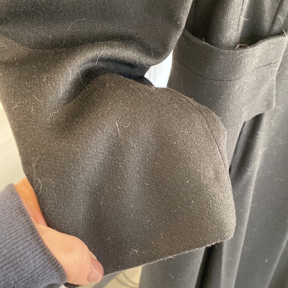 Hugo Boss winter coat - Picture 7 of 12